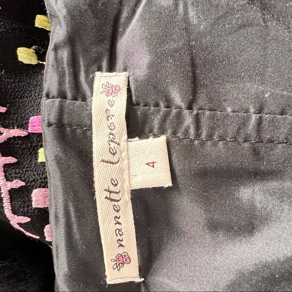 Nanette lepore Women's Black Strapless Dress Embroidered Size 4 - Picture 10 of 10